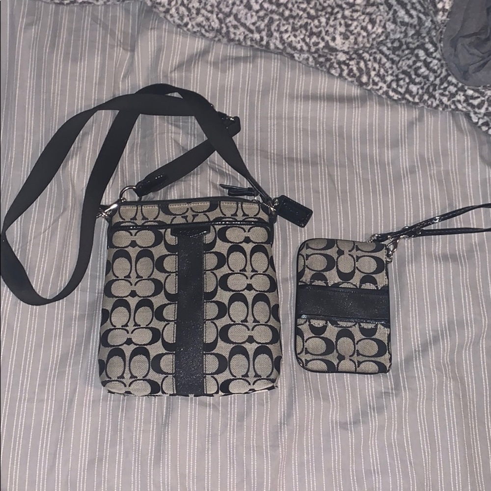 coach crossbody w/ matching wallet